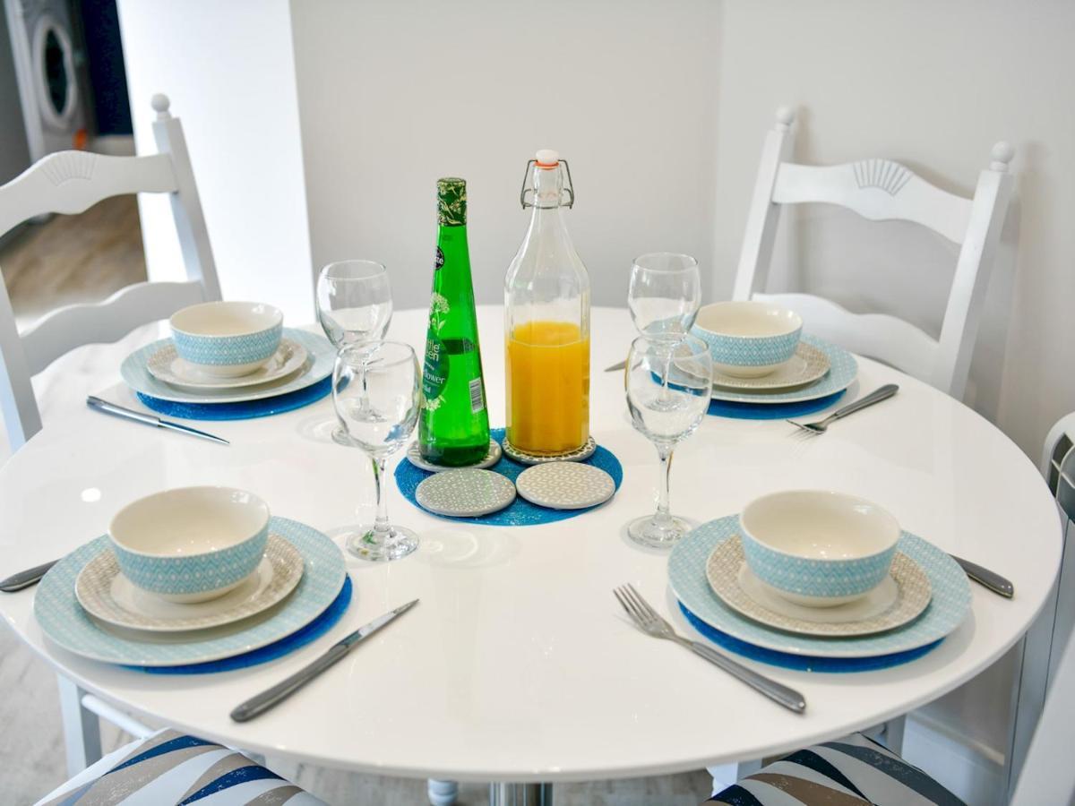 Pass The Keys Newly Refurbished Modern Bungalow - Pets Welcome Villa Swansea Exterior foto